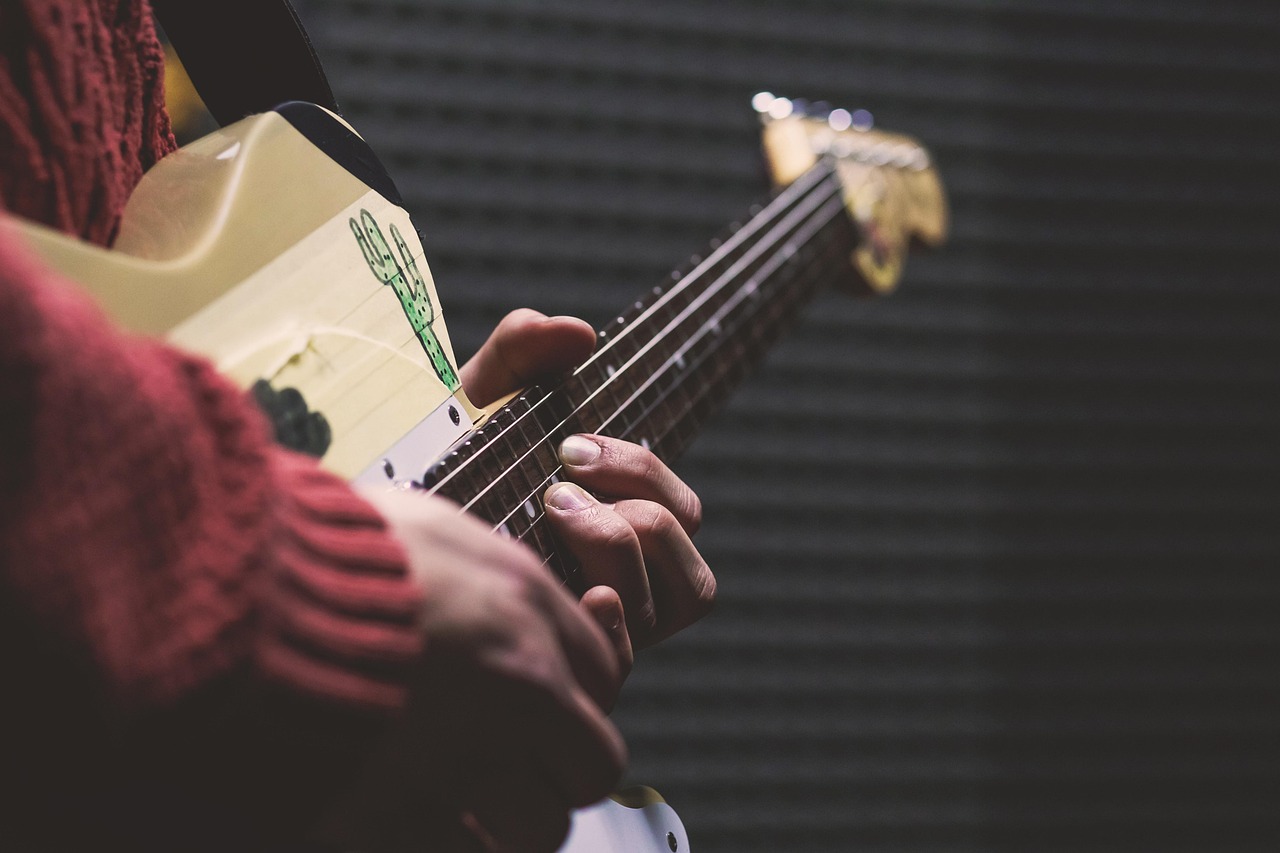 Comment réussir les accords barrés à la guitare sans se décourager